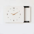 The Deco Cover Compteur Clock, a statement clock that lends personality to a carefully styled interior.