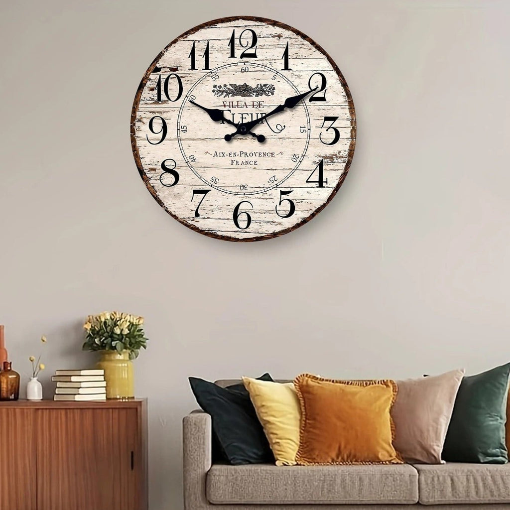 Antique in Wood Clock