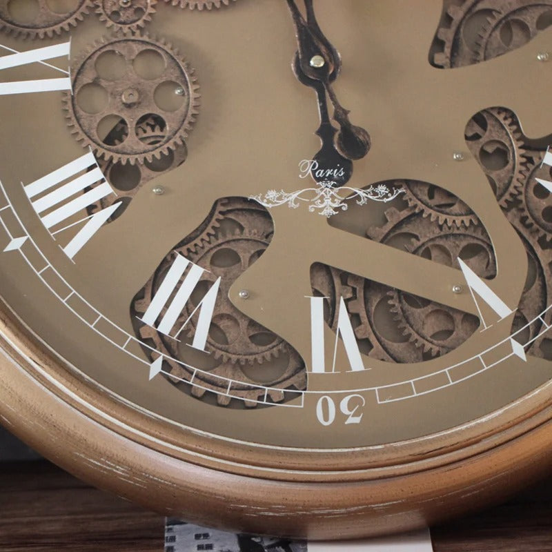 Clock with Moving Gear