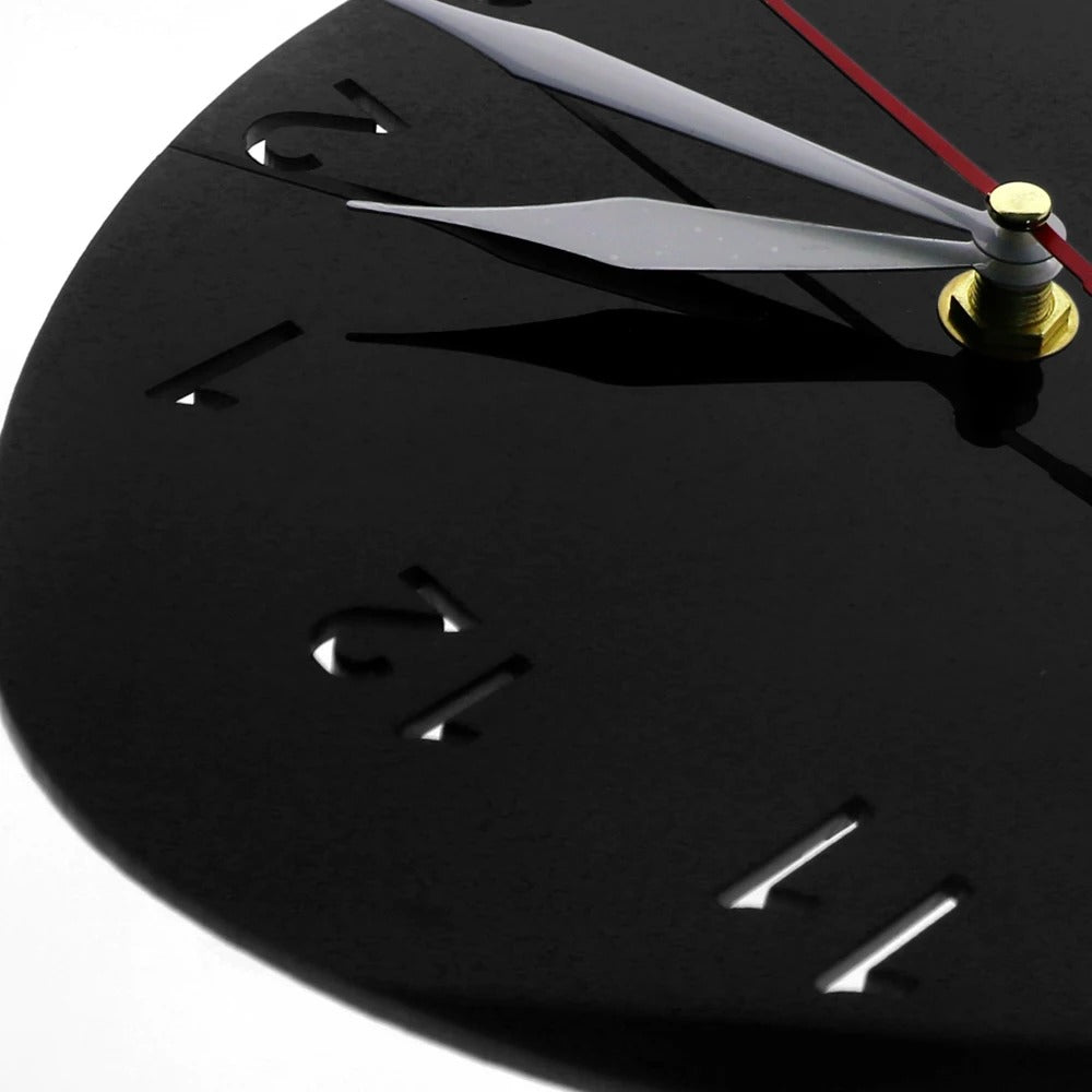 Cat Kit Cat Clock
