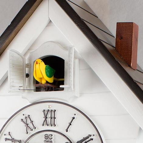 with Oiseau Qui Sort Cuckoo Clock