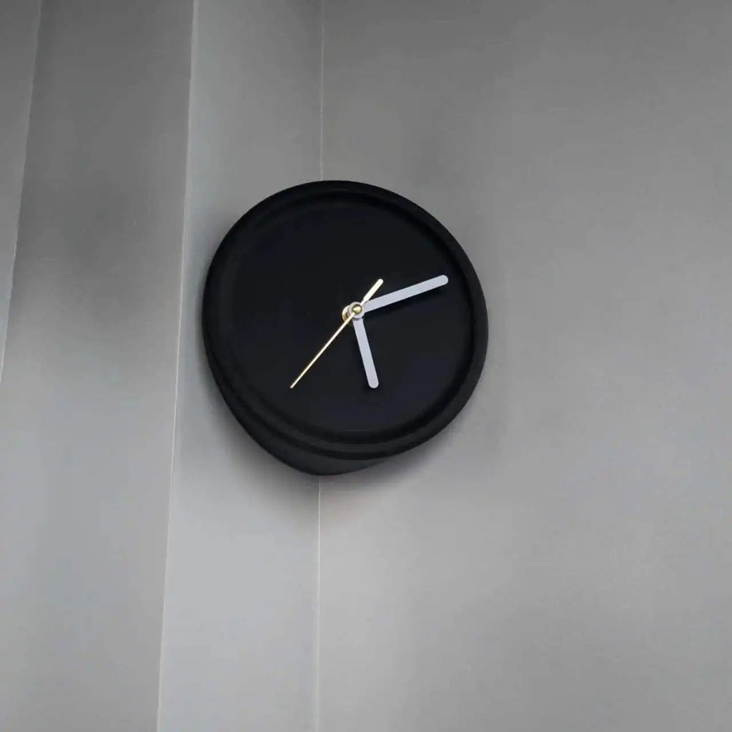 Corner Clock