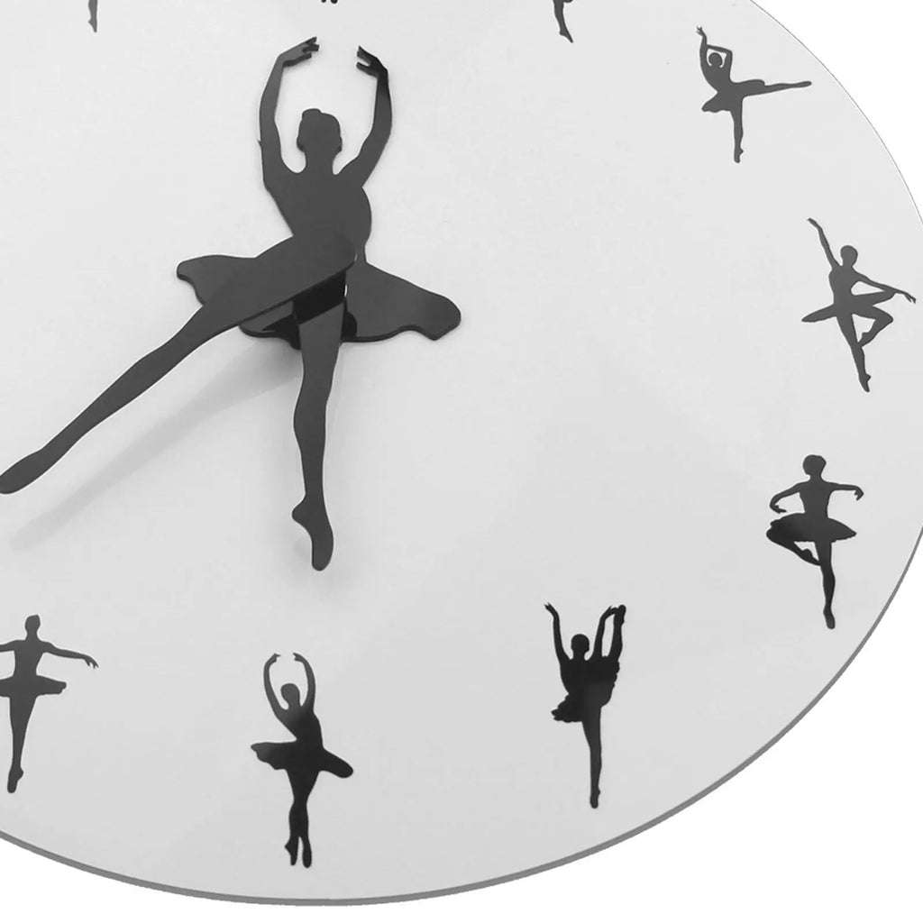 Danseuse Clock