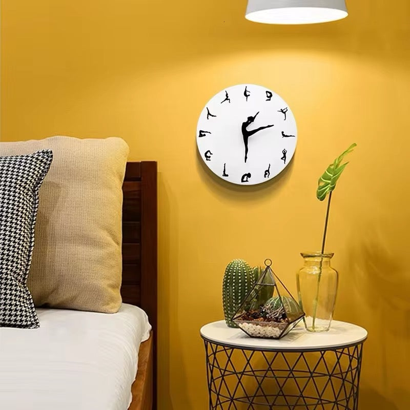 Danseuse Clock