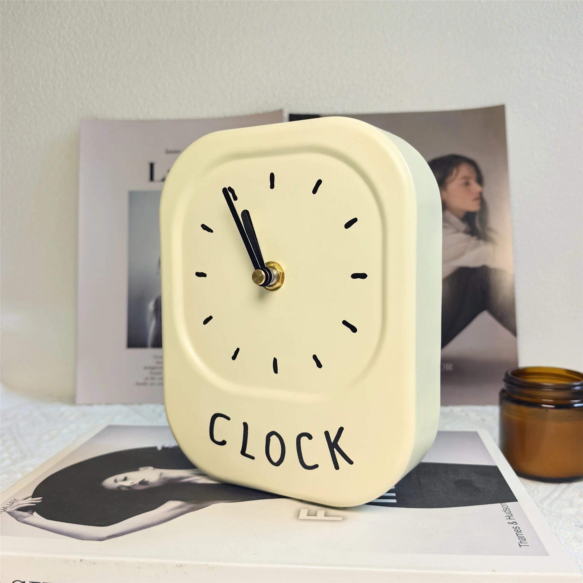 Modern Table Clock