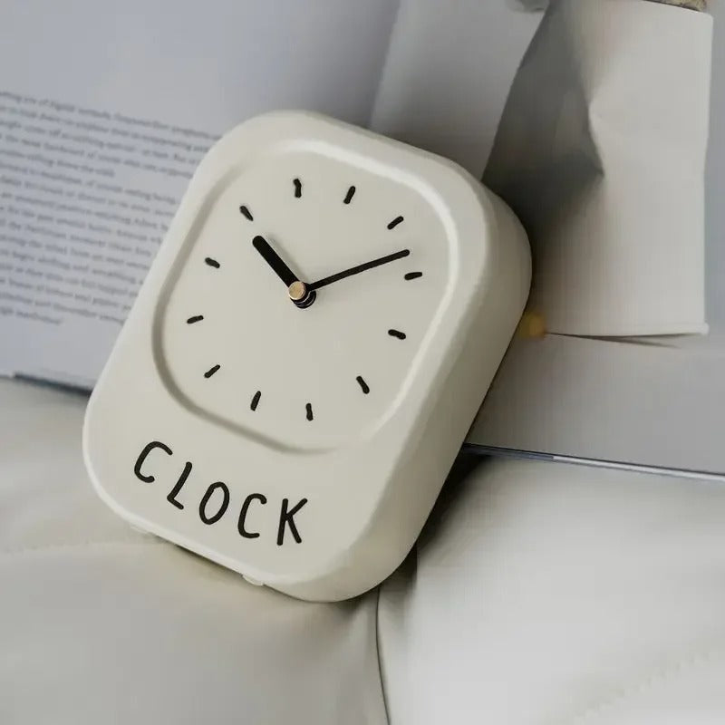 Modern Table Clock