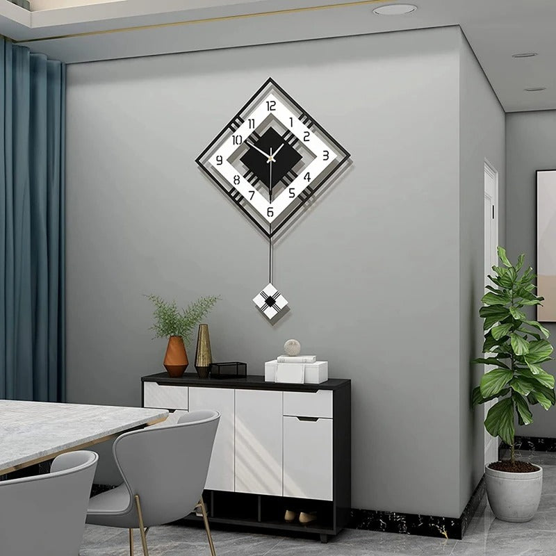 Modern Pendulum Clock