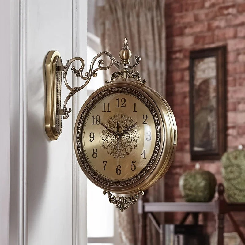 This Double-Sided Industriel Clock adds a tailored balance of function and visual interest to home decor.