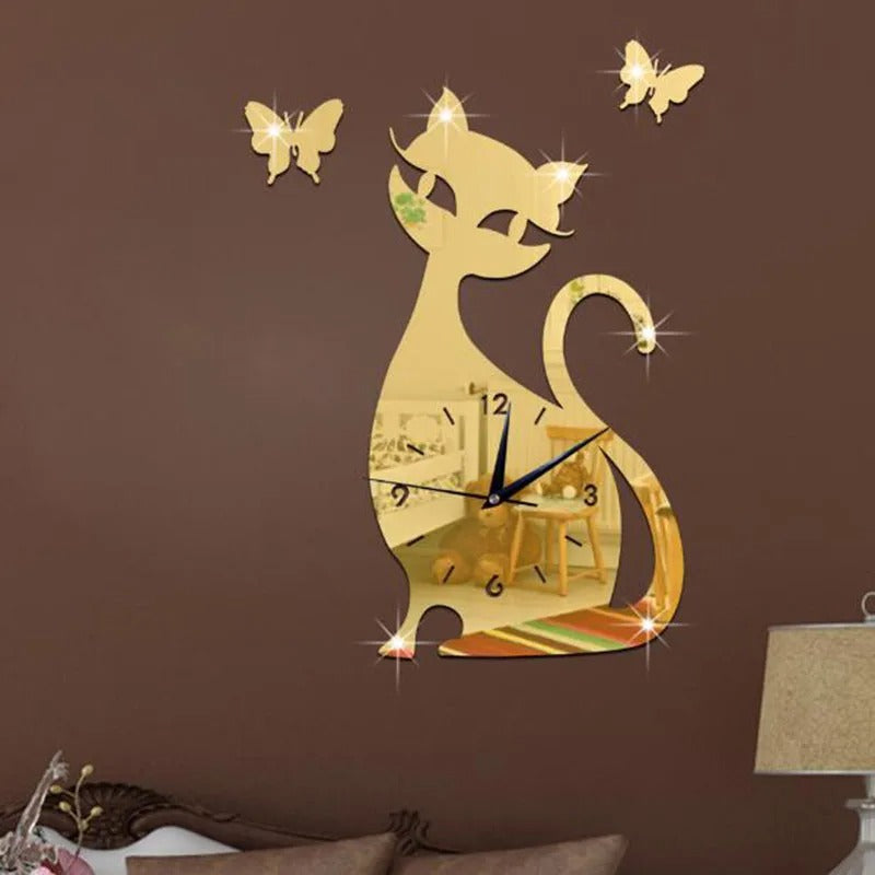 Forme of Cat Clock