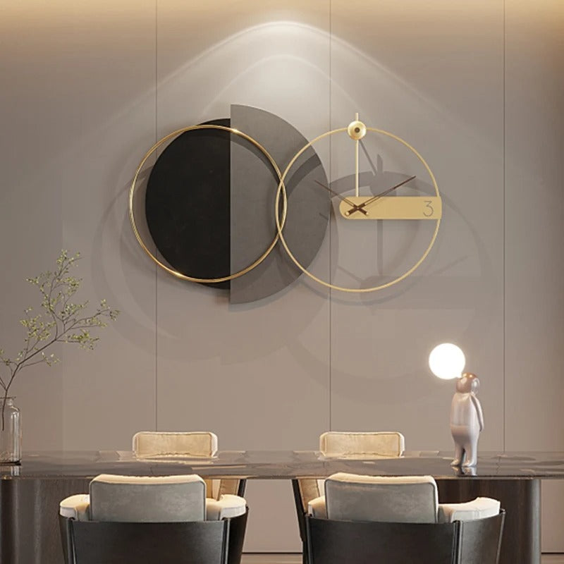 This Luxury Clock combines practical timekeeping with characterful wall decor.