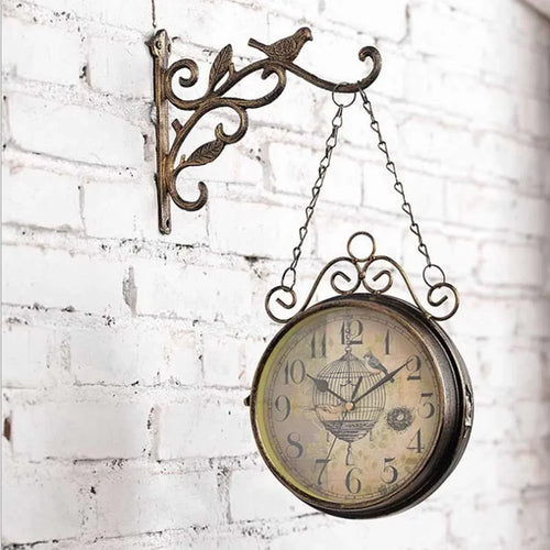 A detailed look at this Antique Wall Clock, where everyday timekeeping meets distinctive home style.