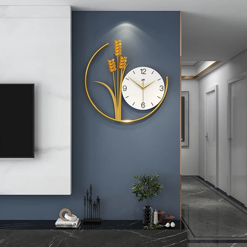 A detailed look at this Contemporary Designer Wall Clock, where everyday timekeeping meets distinctive home style.