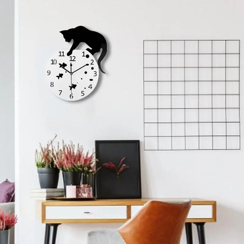 Unique Cat Wall Clock