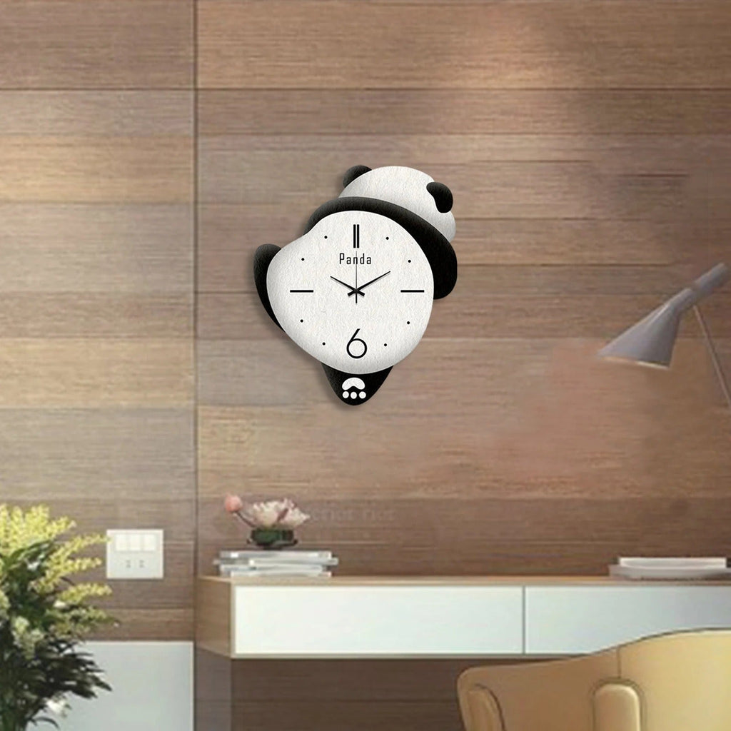 Unique Panda Clock