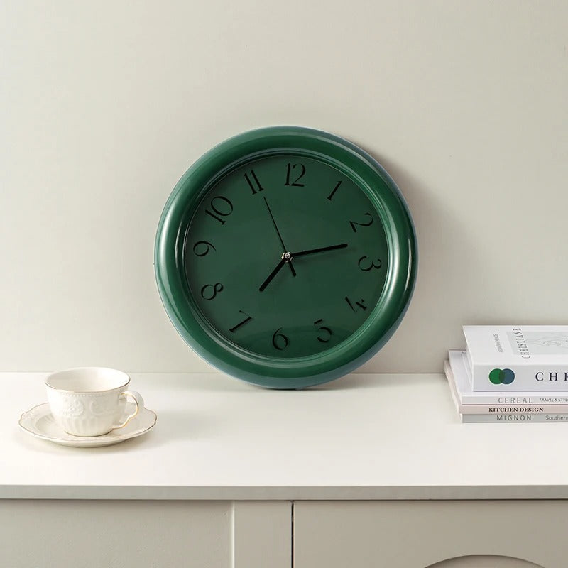 This Retro Clock adds a tailored balance of function and visual interest to home decor.