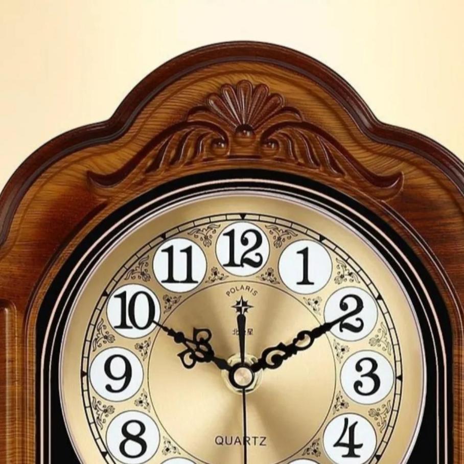 Vintage Tabletop Clock