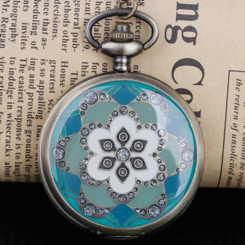 A detailed look at this Women's Pocket Watch, where everyday timekeeping meets distinctive home style.