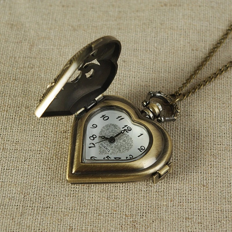 Forme of Heart Pocket Watch