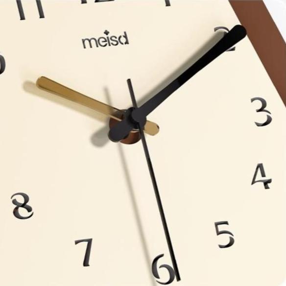Cat Pendulum Clock