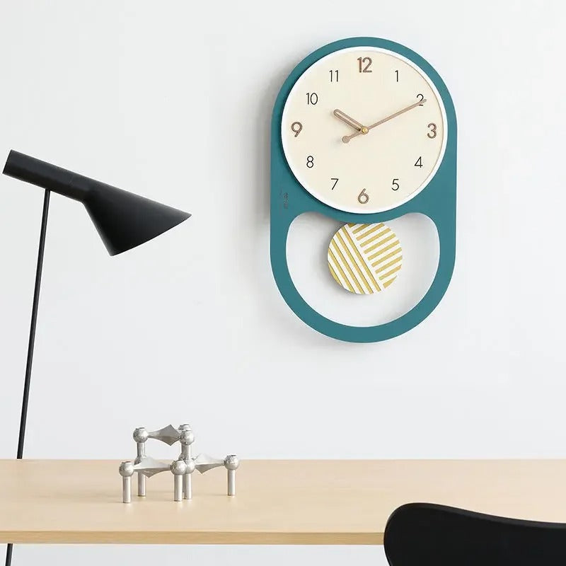 This Pendulum Modern Wall combines practical timekeeping with characterful wall decor.
