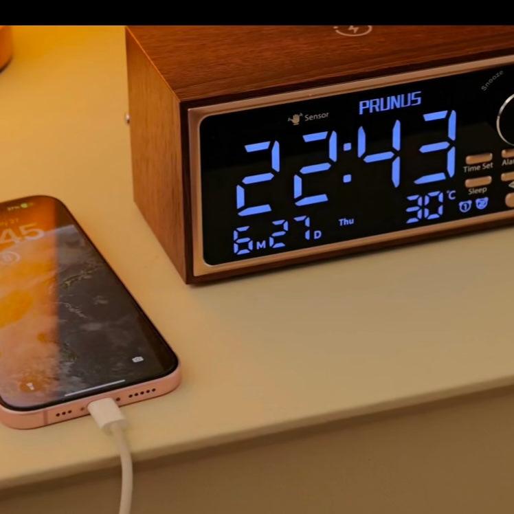 Wood Radio Alarm Clock